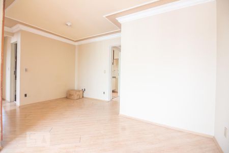 Sala de apartamento para alugar com 3 quartos, 70m² em Jardim Ester, São Paulo