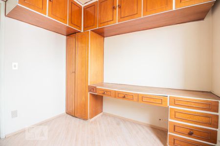 Quarto 1 de apartamento para alugar com 3 quartos, 70m² em Jardim Ester, São Paulo