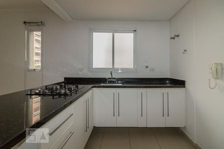 Cozinha de apartamento para alugar com 1 quarto, 75m² em Jardim, Santo André