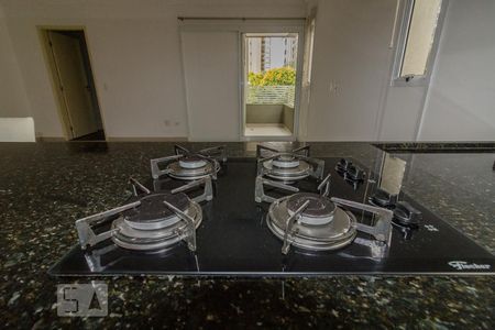 Cozinha de apartamento para alugar com 1 quarto, 75m² em Jardim, Santo André