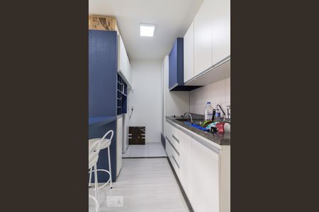 Cozinha de apartamento para alugar com 1 quarto, 34m² em Vila Califórnia, São Paulo