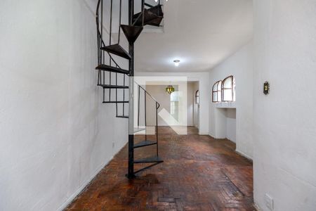 Casa à venda com 95m², 2 quartos e sem vagaSala