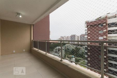 Varanda de apartamento para alugar com 1 quarto, 71m² em Barra da Tijuca, Rio de Janeiro