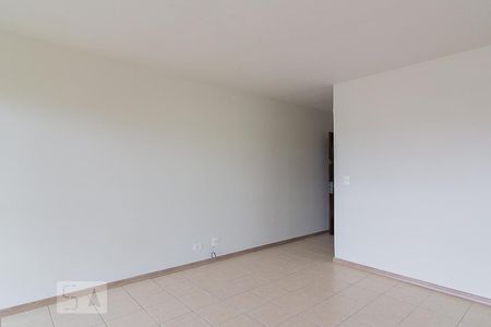 Detalhe Sala de apartamento para alugar com 3 quartos, 95m² em Parolin, Curitiba