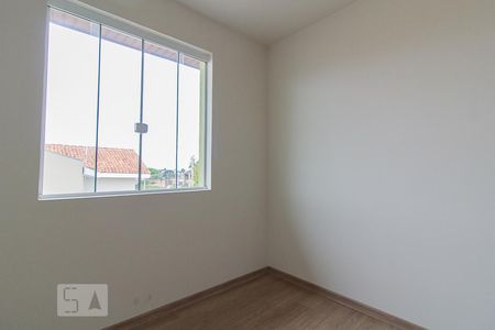 Quarto 2 de apartamento para alugar com 3 quartos, 95m² em Parolin, Curitiba