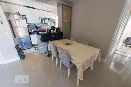 Sala de Jantar de apartamento à venda com 2 quartos, 64m² em Cavalhada, Porto Alegre