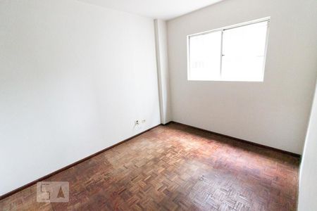 Quarto de apartamento para alugar com 1 quarto, 33m² em Rebouças, Curitiba