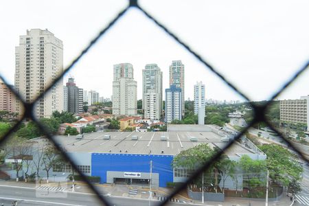 Sala Vista  de apartamento para alugar com 2 quartos, 66m² em Jardim das Acácias, São Paulo