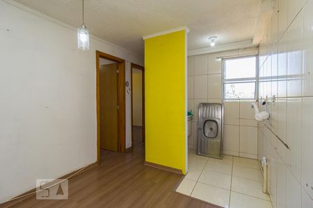 Cozinha de apartamento à venda com 2 quartos, 49m² em Estância Velha, Canoas