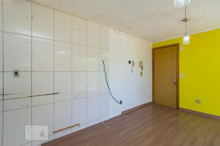 Cozinha de apartamento à venda com 2 quartos, 49m² em Estância Velha, Canoas