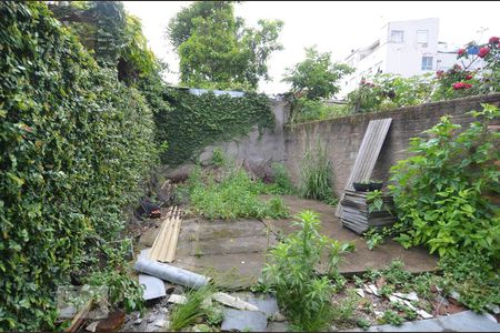 Pátio de casa à venda com 4 quartos, 250m² em Cidade Baixa, Porto Alegre