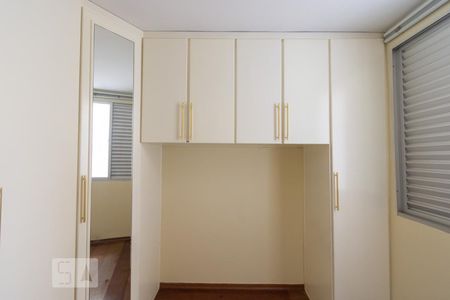 Quarto 1 de apartamento para alugar com 2 quartos, 55m² em São José, São Caetano do Sul