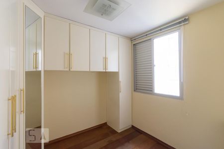 Quarto 1 de apartamento para alugar com 2 quartos, 55m² em São José, São Caetano do Sul