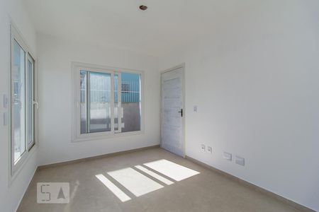 Sala de casa de condomínio à venda com 2 quartos, 89m² em Centro, Canoas
