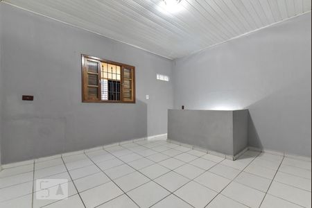 Quarto de casa para alugar com 1 quarto, 28m² em Taboão, Diadema