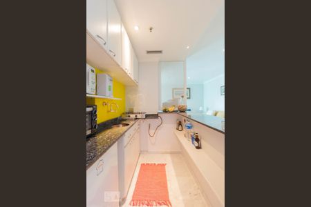 Cozinha de apartamento para alugar com 1 quarto, 42m² em Jardim Paulista, São Paulo