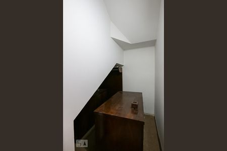 Despensa de casa à venda com 4 quartos, 300m² em Jardim das Paineiras, Campinas