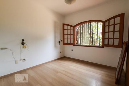 Quarto 1 de casa à venda com 4 quartos, 300m² em Jardim das Paineiras, Campinas