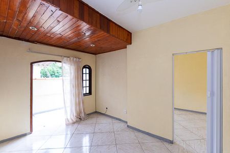 Sala de casa para alugar com 1 quarto, 20m² em Rua Lopes da Cunha - Fonseca, Niterói