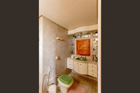 Apartamento para alugar com 350m², 3 quartos e 2 vagas Apartamento para alugar com 350m², 3 quartos e 2 vagasBanheiro do quarto 3