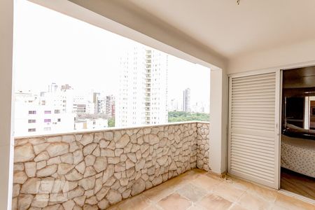 Apartamento para alugar com 350m², 3 quartos e 2 vagas Apartamento para alugar com 350m², 3 quartos e 2 vagasSacada 2