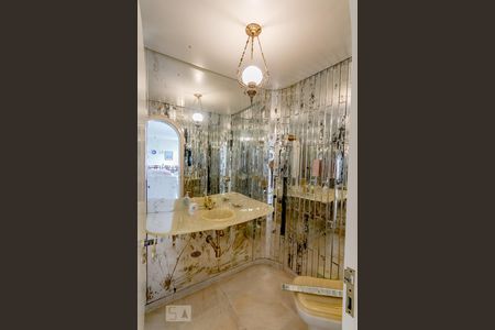 Apartamento para alugar com 350m², 3 quartos e 2 vagas Apartamento para alugar com 350m², 3 quartos e 2 vagasLavabo