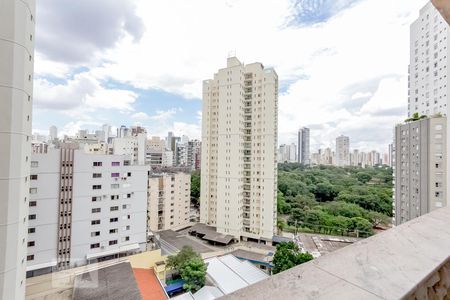 Apartamento para alugar com 350m², 3 quartos e 2 vagas Apartamento para alugar com 350m², 3 quartos e 2 vagasSacada 2