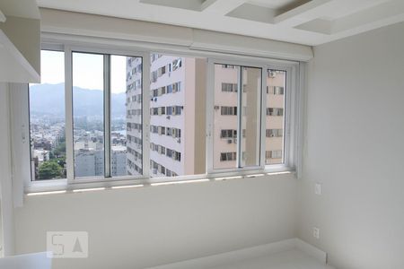 Quarto 2 de apartamento à venda com 2 quartos, 75m² em Ipanema, Rio de Janeiro