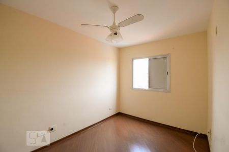 Quarto 2 de apartamento para alugar com 2 quartos, 54m² em Vila Regente Feijó, São Paulo