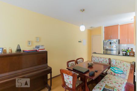 Sala de apartamento para alugar com 2 quartos, 54m² em Vila Guilhermina, São Paulo