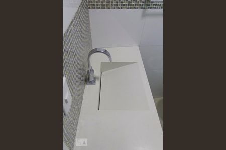 Banheiro do Quarto 1 de casa à venda com 3 quartos, 200m² em Conceição, Diadema
