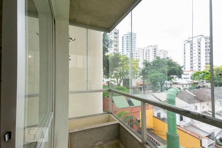 Varanda de apartamento para alugar com 3 quartos, 135m² em Moema, São Paulo