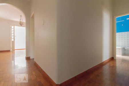 Corredor de apartamento para alugar com 4 quartos, 150m² em Vila Mariana, São Paulo