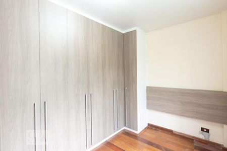 Quarto 2 de apartamento para alugar com 2 quartos, 72m² em Santa Rosa, Niterói