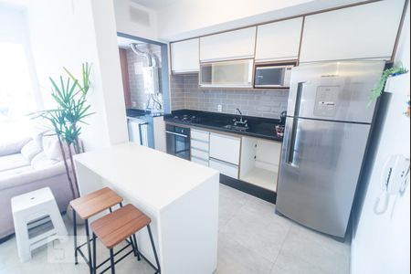 Cozinha de apartamento à venda com 1 quarto, 50m² em Vila Gomes Cardim, São Paulo