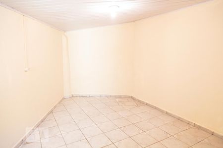 Quarto 2 de casa para alugar com 2 quartos, 70m² em Jardim Belém, São Paulo