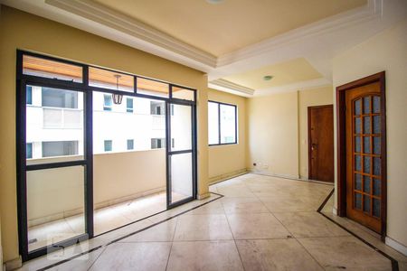 Sala de apartamento para alugar com 3 quartos, 100m² em Cruzeiro, Belo Horizonte