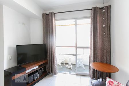 Sala de apartamento para alugar com 2 quartos, 65m² em Vila Santa Catarina, São Paulo