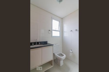Banheiro de apartamento à venda com 1 quarto, 50m² em Rudge Ramos, São Bernardo do Campo