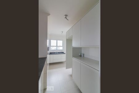 Cozinha de apartamento à venda com 1 quarto, 50m² em Rudge Ramos, São Bernardo do Campo