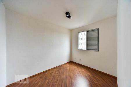 Quarto 2 de apartamento para alugar com 2 quartos, 45m² em Taboão, São Bernardo do Campo