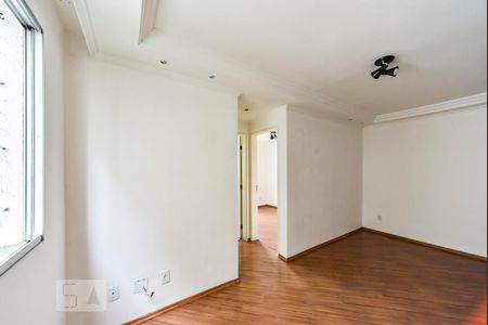 Sala de apartamento para alugar com 2 quartos, 45m² em Taboão, São Bernardo do Campo