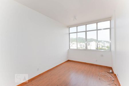 Sala de apartamento para alugar com 2 quartos, 60m² em Grajaú, Rio de Janeiro