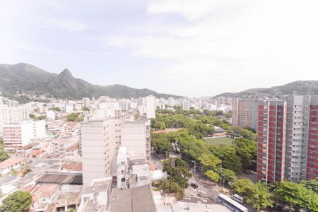 Vista Quarto 1 de apartamento para alugar com 2 quartos, 60m² em Grajaú, Rio de Janeiro