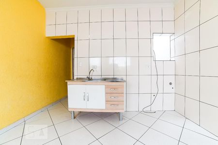 Sala - Cozinha de casa para alugar com 1 quarto, 30m² em Jardim Guanca, São Paulo