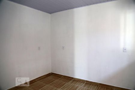 Quarto de apartamento para alugar com 1 quarto, 25m² em Parque Pinheiros, Taboão da Serra