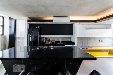 Cozinha de casa à venda com 1 quarto, 113m² em Vila Madalena, São Paulo