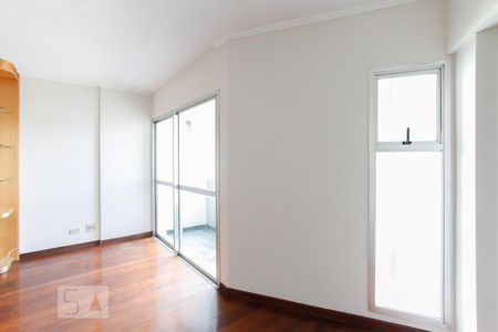 Sala de apartamento para alugar com 3 quartos, 84m² em Mirandópolis, São Paulo