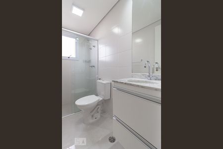 Banheiro 1 de apartamento à venda com 2 quartos, 55m² em Vila Osasco, Osasco