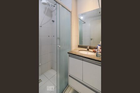 Banheiro de apartamento para alugar com 2 quartos, 67m² em Jardim Raposo Tavares, São Paulo